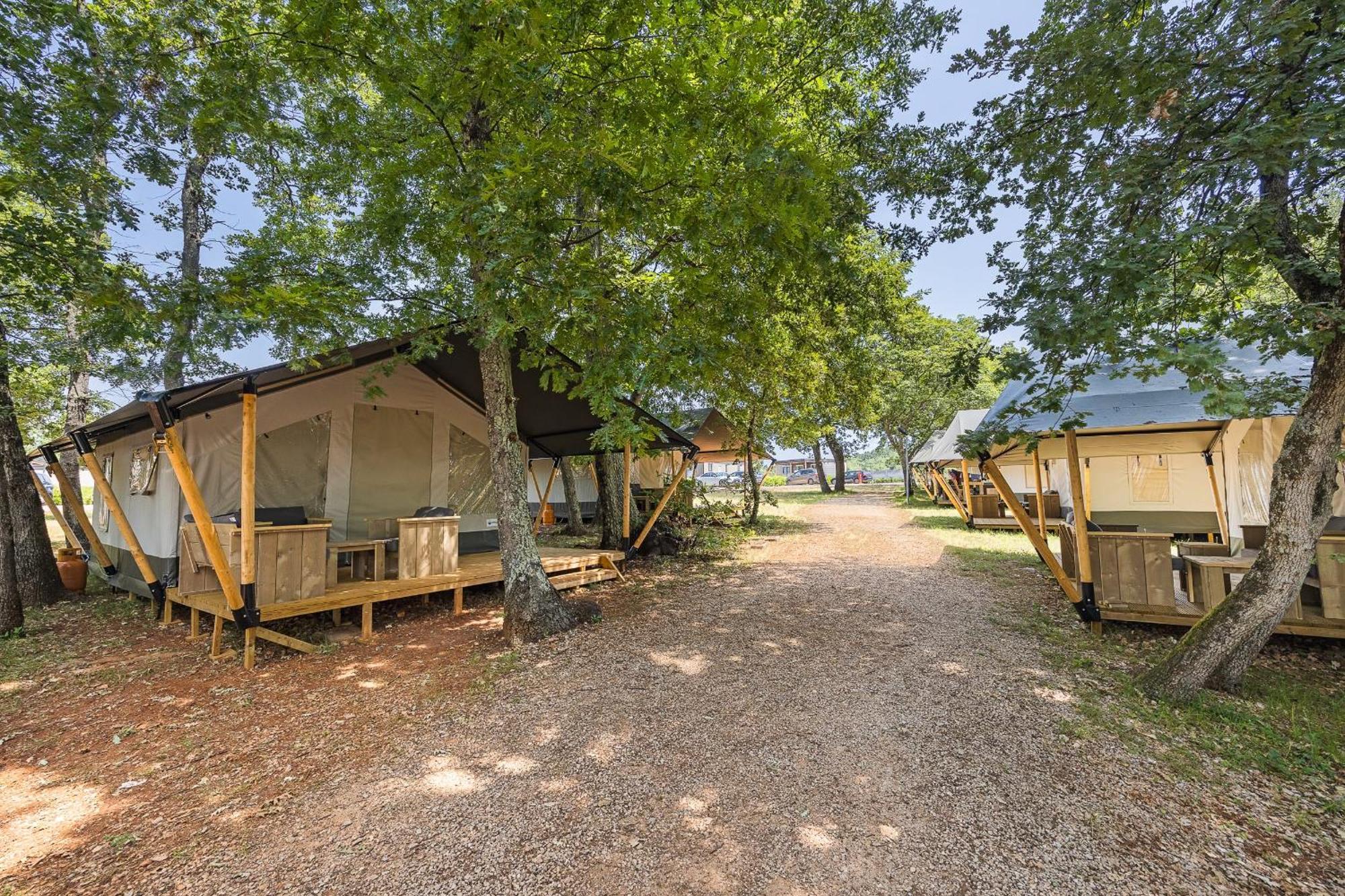 Easyatent Safari Tent Park Umag Quarto foto